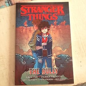 **3 for 10 Movie And Book Bundle*  Stranger Things